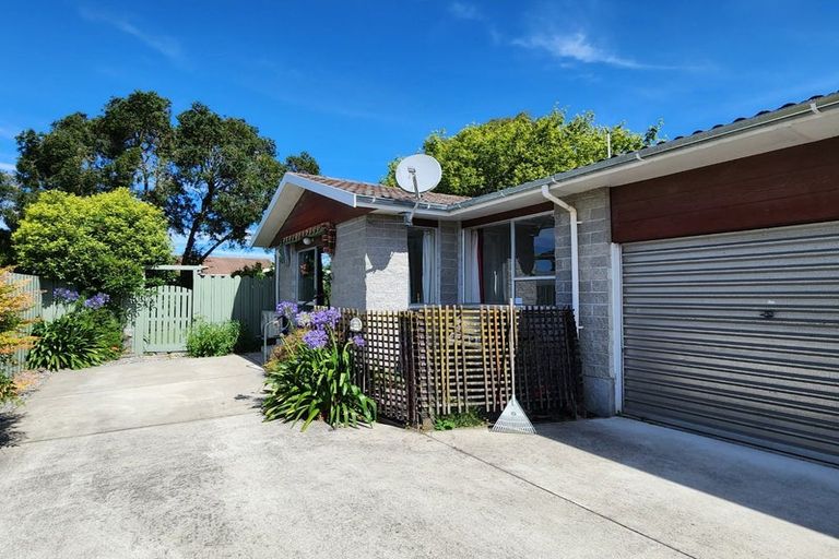 Photo of property in 1/156 Highsted Road, Casebrook, Christchurch, 8051