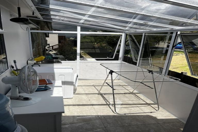 Photo of property in 91 Fairview Avenue, Fairview Heights, Auckland, 0632