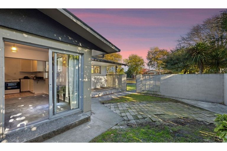 Photo of property in 6 Hartford Street, Burnside, Christchurch, 8053