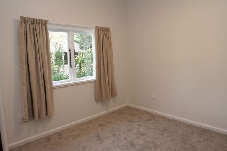 Photo of property in 3 Hemara Street, Waikanae Beach, Waikanae, 5036