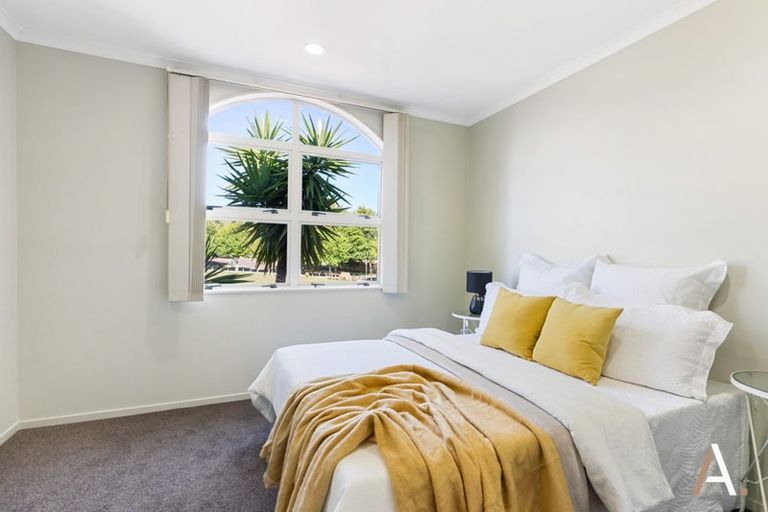 Photo of property in 8 Lime Crescent, Papakura, 2110