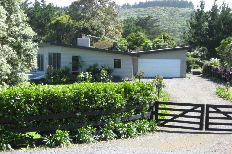 Photo of property in 366 Ponga Road, Opaheke, Papakura, 2584