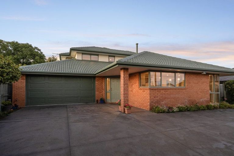 Photo of property in 71 Burwood Road, Burwood, Christchurch, 8083