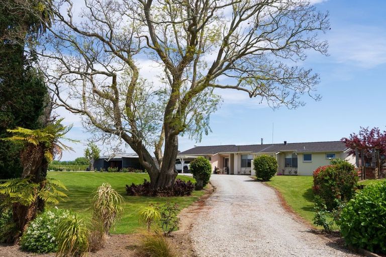 Photo of property in 33 Caesar Road, Ormond, Gisborne, 4071