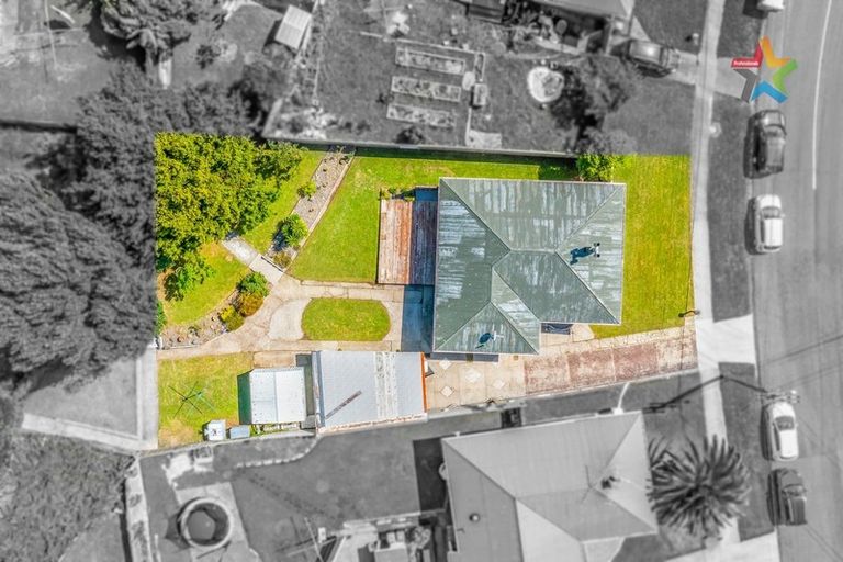 Photo of property in 49 Delaney Drive, Stokes Valley, Lower Hutt, 5019