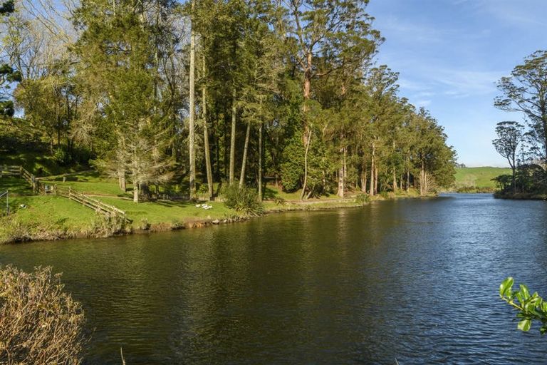 Photo of property in 135a Mclaren Falls Road, Omanawa, Tauranga, 3171