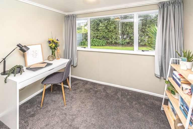 Photo of property in 141 Cornfoot Street, Castlecliff, Whanganui, 4501