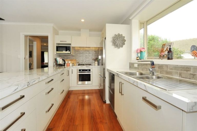 Photo of property in 62 Trevor Street, Hornby, Christchurch, 8042