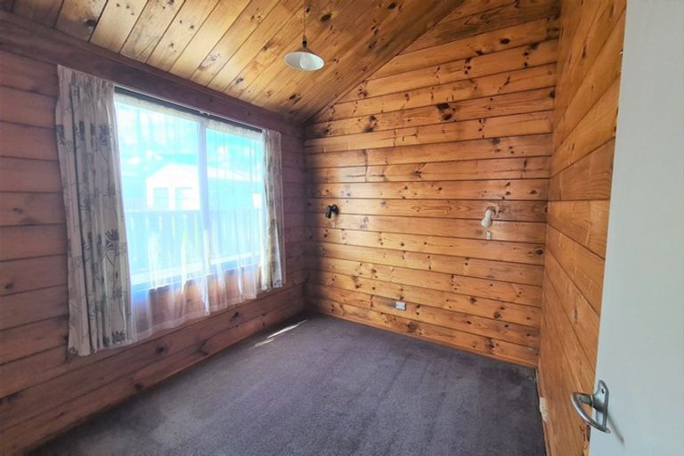 Photo of property in 49 Brennan Place, Opunake, 4616