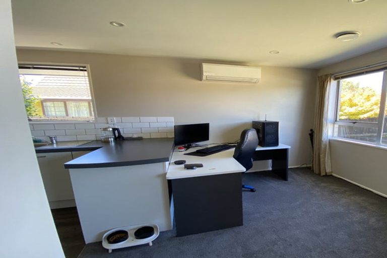 Photo of property in 1/174 Sawyers Arms Road, Bishopdale, Christchurch, 8053