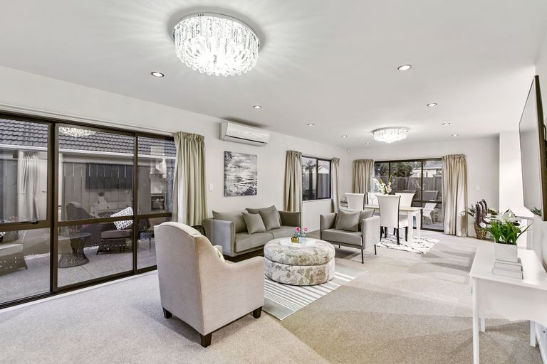 Photo of property in 1a Pelorus Place, Pakuranga, Auckland, 2010