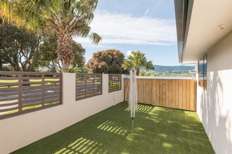 Photo of property in 5 Martin Street, Monaco, Nelson, 7011