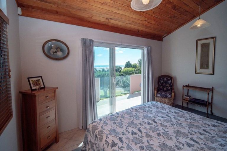 Photo of property in 64 Cheviot Street, Mangawhai Heads, Mangawhai, 0505