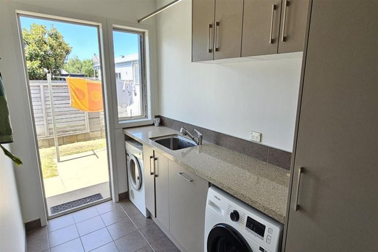 Photo of property in 128 Harbour Drive, Matarangi, Whitianga, 3592