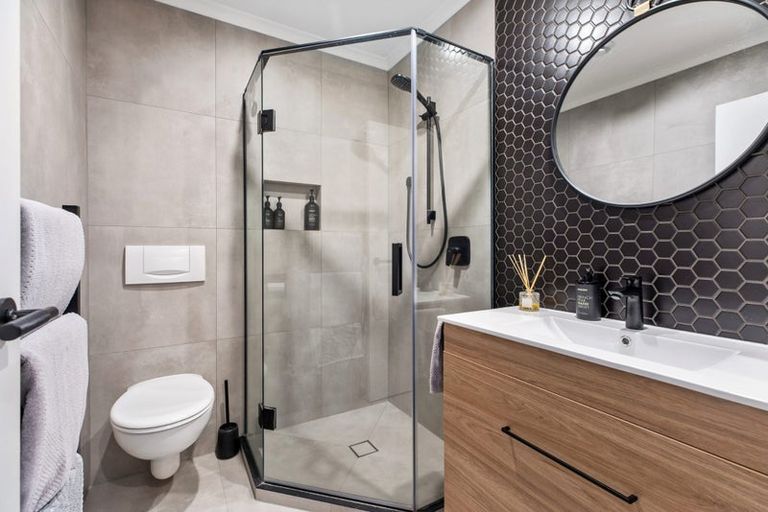 Photo of property in 16/7 Salisbury Avenue, Mount Maunganui, 3116