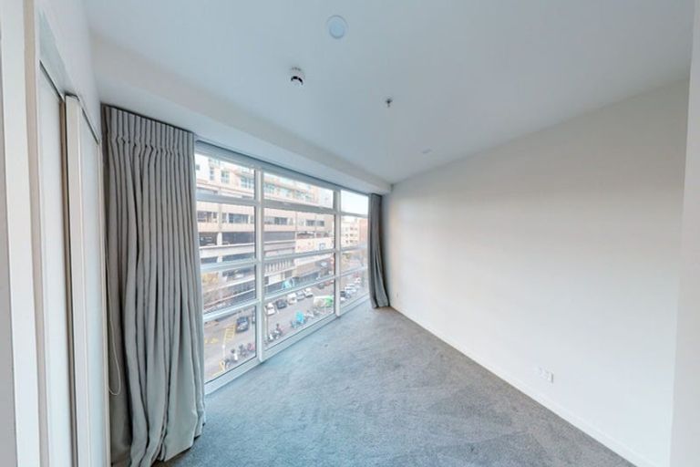 Photo of property in Pinnacle Apartments, E403/160 Victoria Street, Te Aro, Wellington, 6011