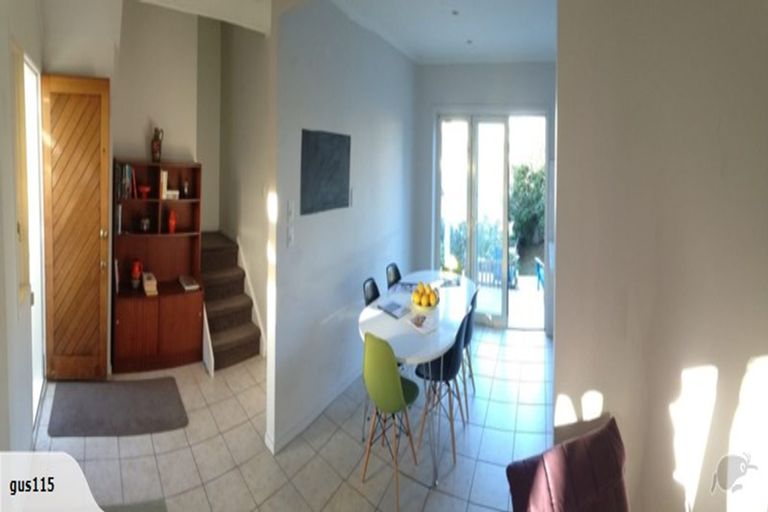 Photo of property in 10 Gwilliam Place, Freemans Bay, Auckland, 1011