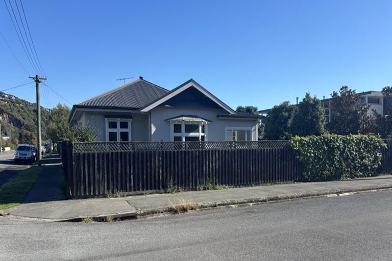 Photo of property in 20 Menzies Street, Sumner, Christchurch, 8081