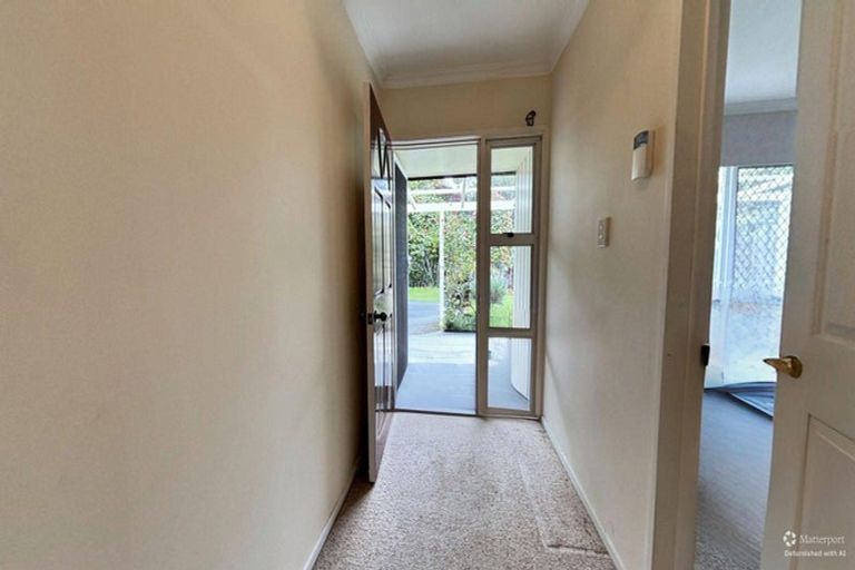 Photo of property in 49 Ngarara Road, Waikanae, 5036
