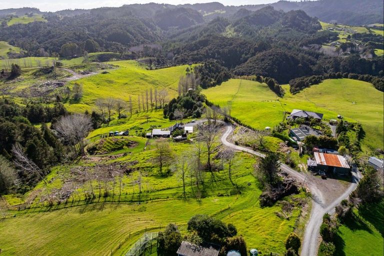 Photo of property in 181a Old Parua Bay Road, Abbey Caves, Whangarei, 0175