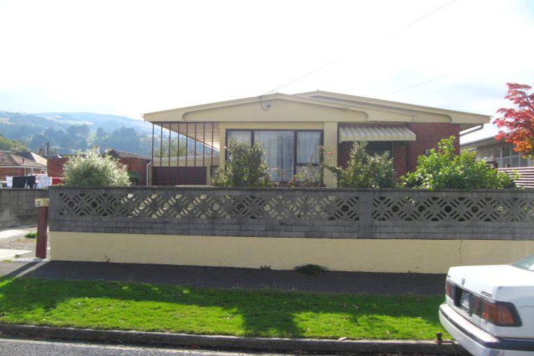 Photo of property in 11 Glendining Avenue, North East Valley, Dunedin, 9010