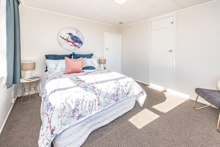 Photo of property in 74c Cornfoot Street, Castlecliff, Whanganui, 4501