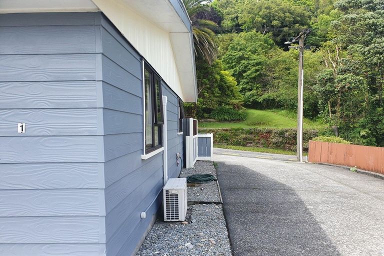 Photo of property in 1/45 Chapel Street, Greymouth, 7805