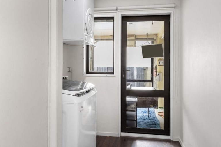 Photo of property in 10 Greenan Place, Doyleston, 7683