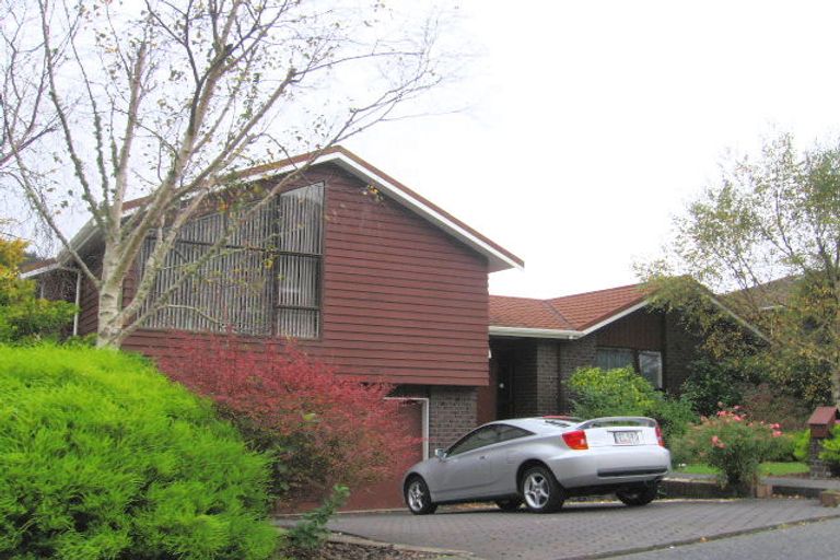 Photo of property in 53 Peterhouse Street, Tawa, Wellington, 5028