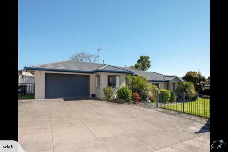 Photo of property in 49 Fairview Place, Te Puke, 3119