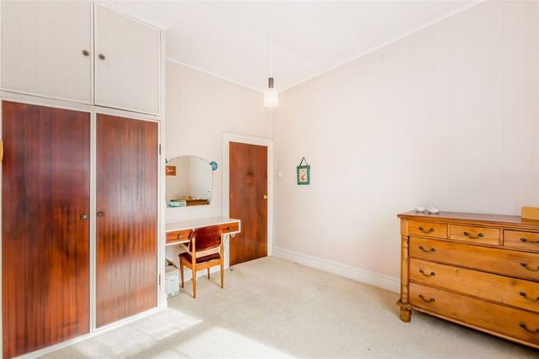 Photo of property in 17 Beach Road, Paekakariki, 5034