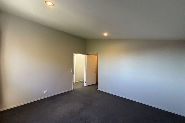 Photo of property in 30d Lyndon Street, Riccarton, Christchurch, 8041