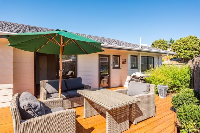 Photo of property in 37 Campbell Avenue, Paraparaumu, 5032