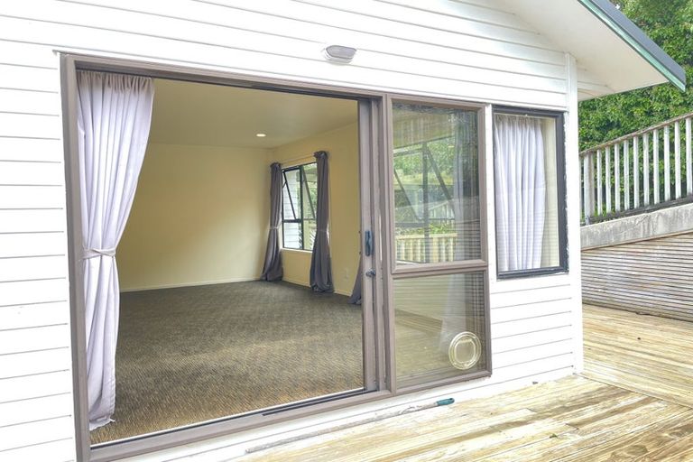 Photo of property in 3/78 Seaview Road, Castor Bay, Auckland, 0620