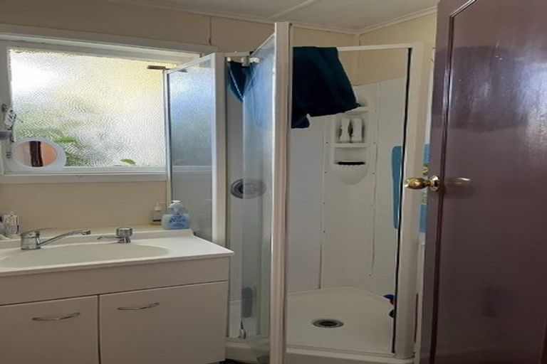 Photo of property in 53 Flay Crescent, Burnside, Christchurch, 8053