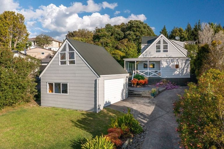 Photo of property in 83 Stillwater Crescent, Stillwater, Silverdale, 0993