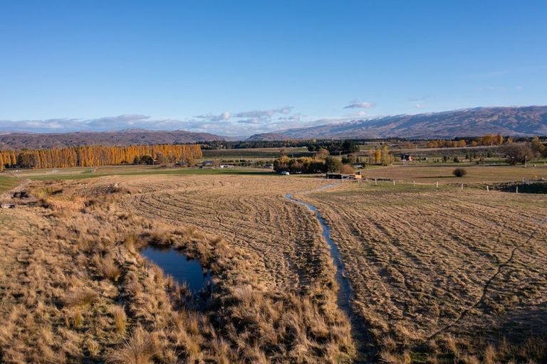 Photo of property in 16 Leaning Rock Road, Springvale, Alexandra, 9393