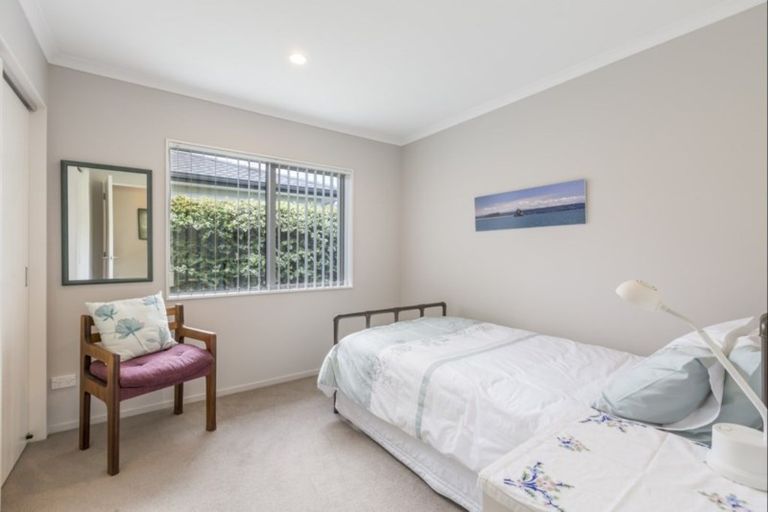Photo of property in 14 Beachwood Drive, Hatfields Beach, Orewa, 0931