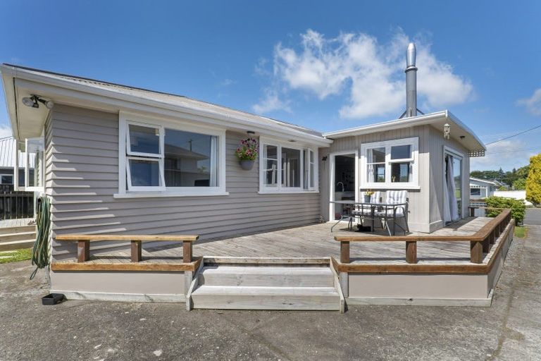 Photo of property in 140 Miranda Street, Stratford, 4332