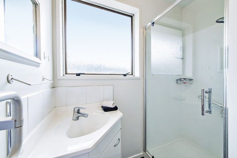 Photo of property in 1/66 Estuary Road, New Brighton, Christchurch, 8061