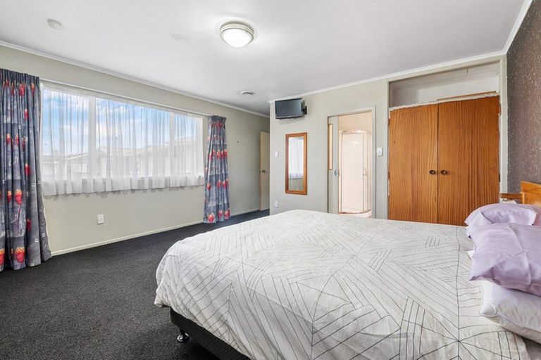 Photo of property in 35 Aotea Crescent, Tokoroa, 3420