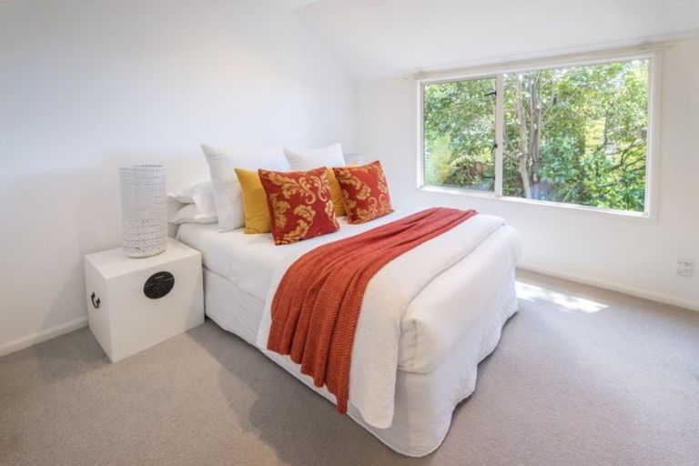 Photo of property in 2/13 Prospect Terrace, Milford, Auckland, 0620