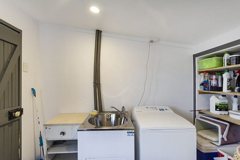 Photo of property in 24 Lune Street, South Hill, Oamaru, 9400