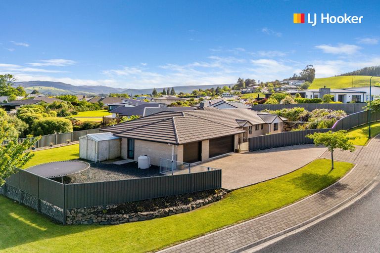 Photo of property in 1 Erica Crescent, Mosgiel, 9024