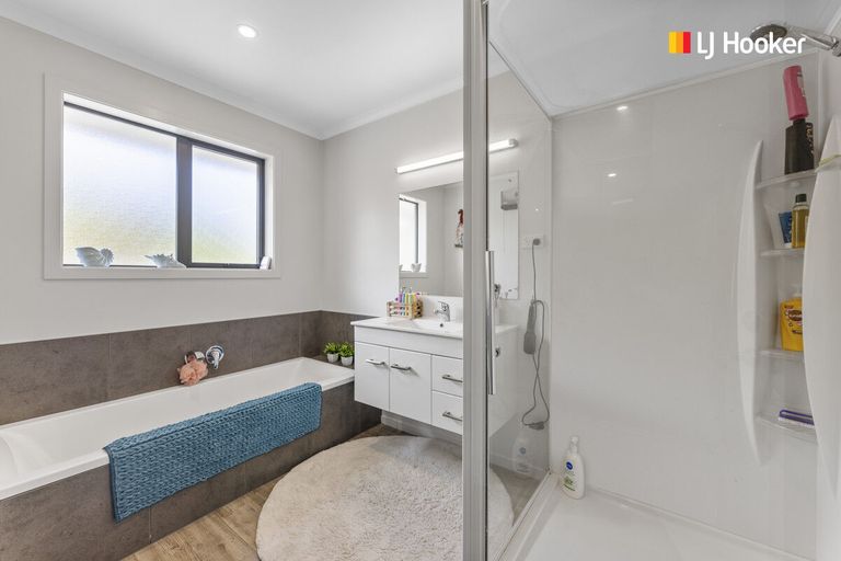 Photo of property in 1 Erica Crescent, Mosgiel, 9024