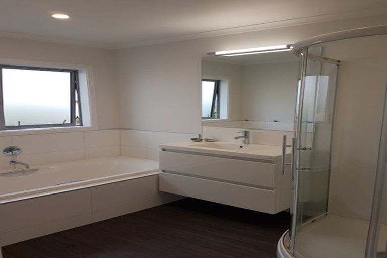 Photo of property in 56 Resolution Drive, Whitby, Porirua, 5024