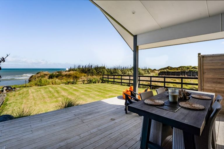 Photo of property in 288 Tai Road, Opunake, 4681