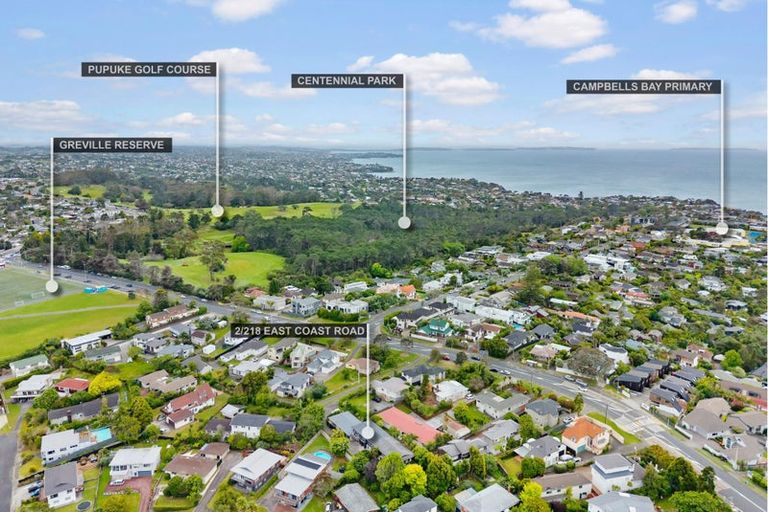 Photo of property in 2/218 East Coast Road, Forrest Hill, Auckland, 0620