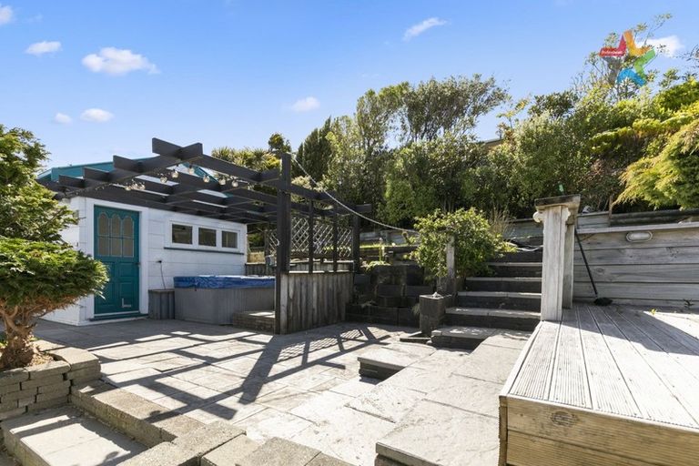 Photo of property in 4 Mossburn Grove, Kelson, Lower Hutt, 5010