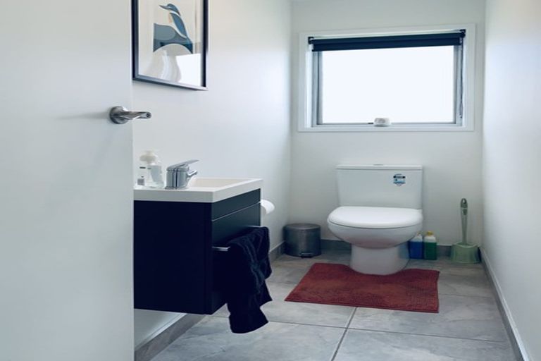 Photo of property in 43 Russleigh Drive, Dinsdale, Hamilton, 3204